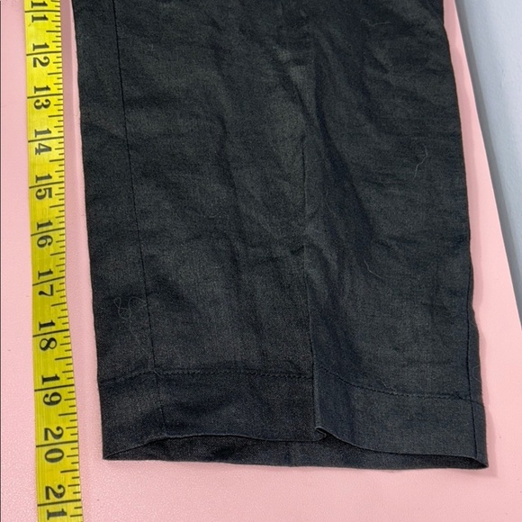 MNG Basics Black Linen Capri Pants - Picture 11 of 11